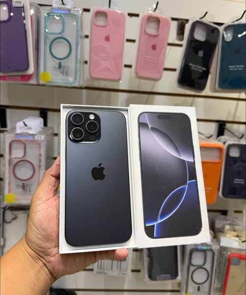 iPhone 16 Pro Max 256GB | Nuevo Sellado