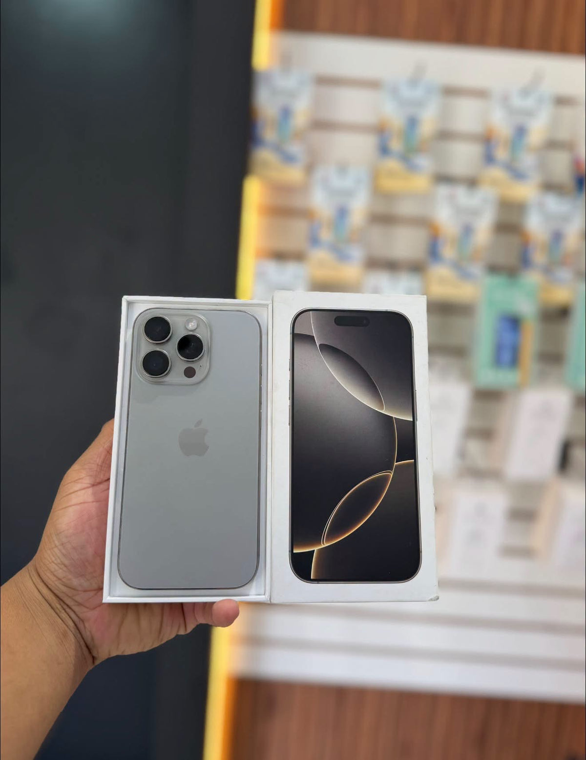 iPhone 16 Pro 256 GB